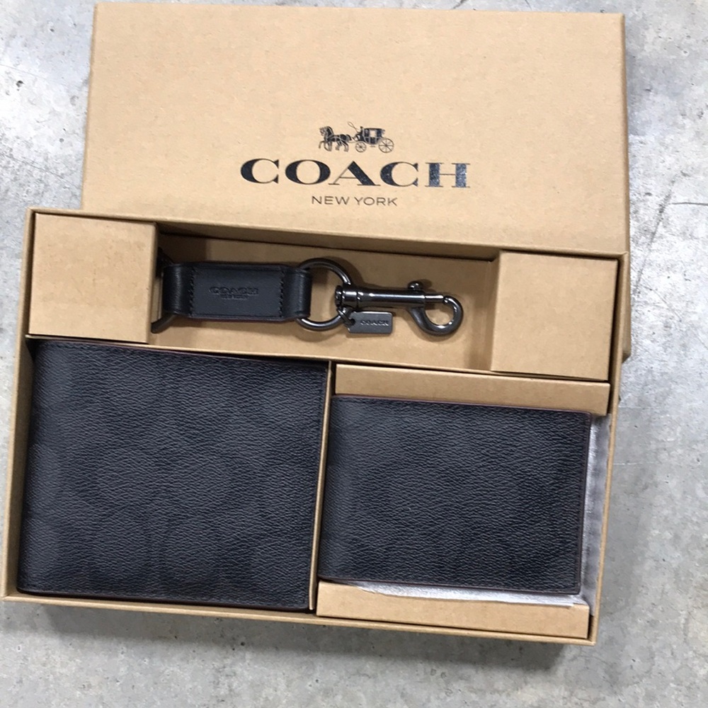 COACH Men's Black Signature Leather Wallet & Card Holder Set
